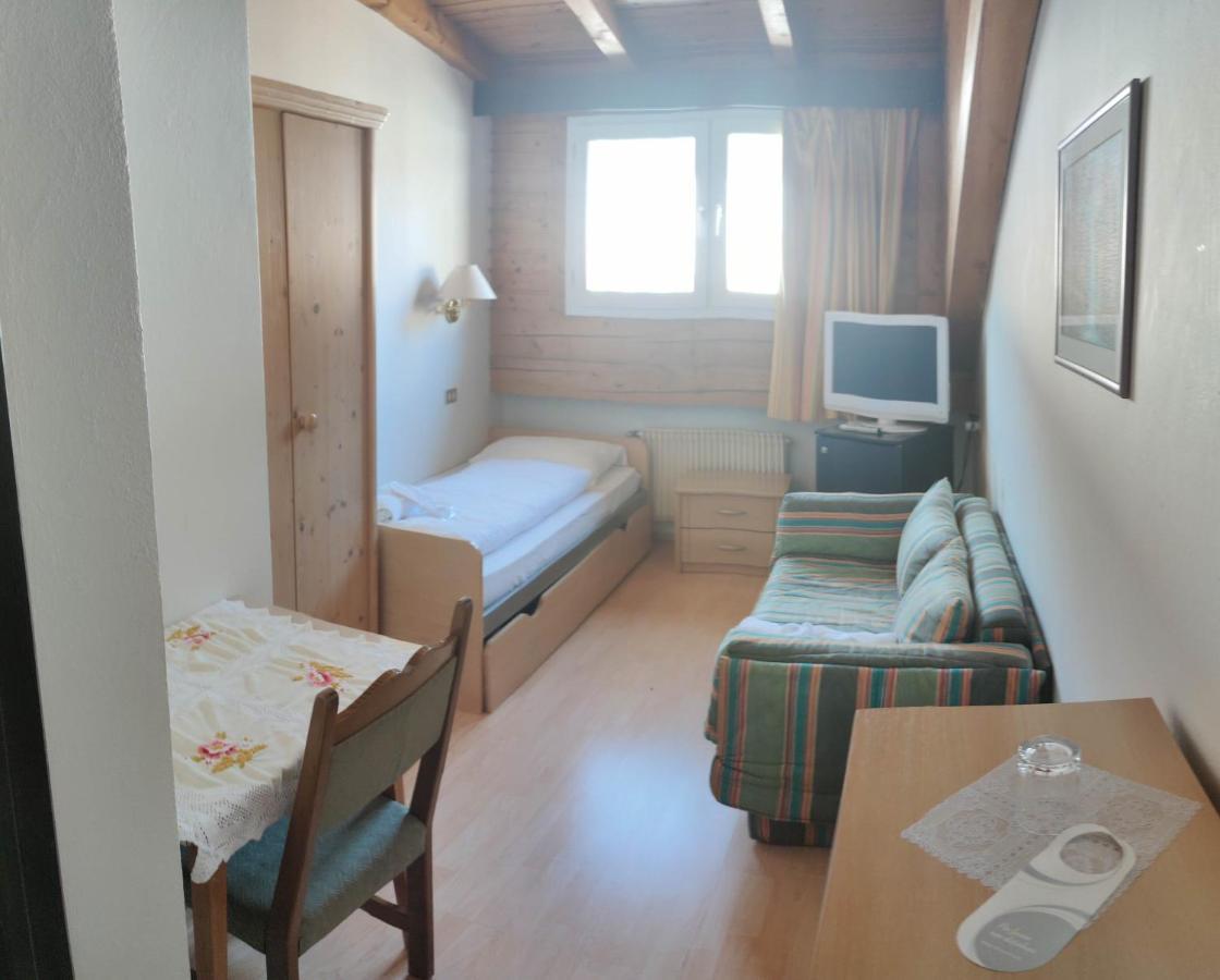 Hotel Sextnerhof Сесто Фиорентино Екстериор снимка