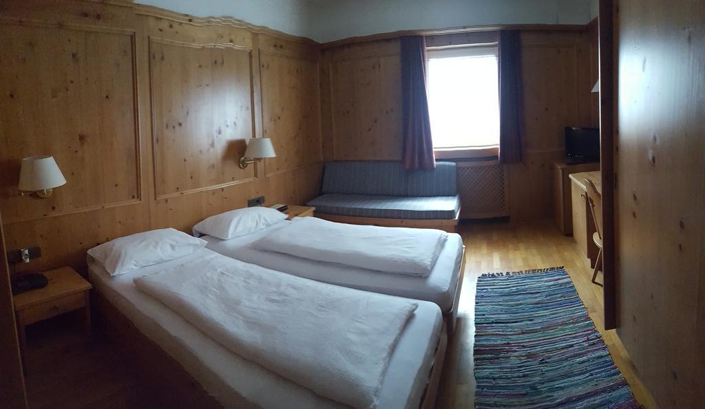 Hotel Sextnerhof Сесто Фиорентино Екстериор снимка