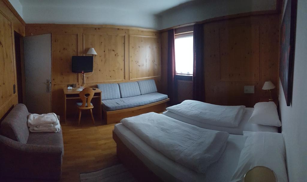 Hotel Sextnerhof Сесто Фиорентино Екстериор снимка