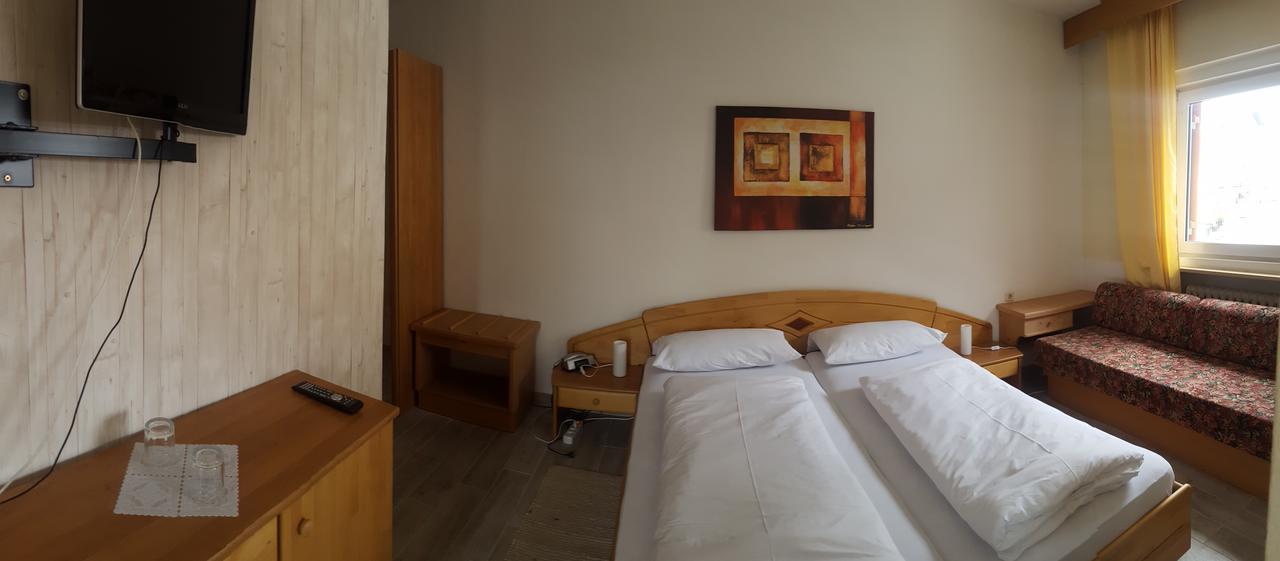 Hotel Sextnerhof Сесто Фиорентино Екстериор снимка
