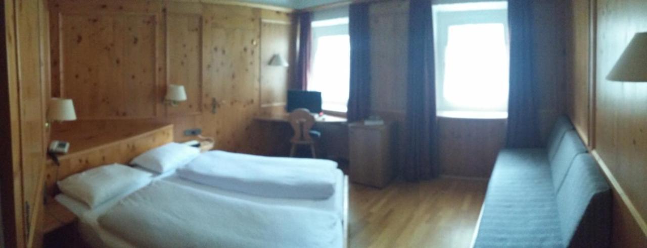 Hotel Sextnerhof Сесто Фиорентино Екстериор снимка