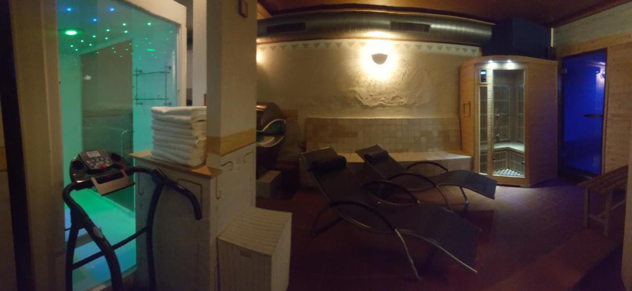 Hotel Sextnerhof Сесто Фиорентино Екстериор снимка